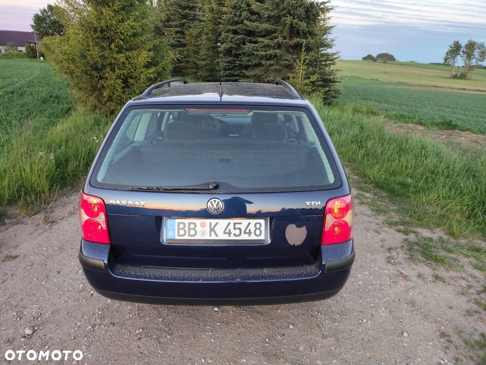 Volkswagen Passat 1.9 TDI Comfortline Family - 3