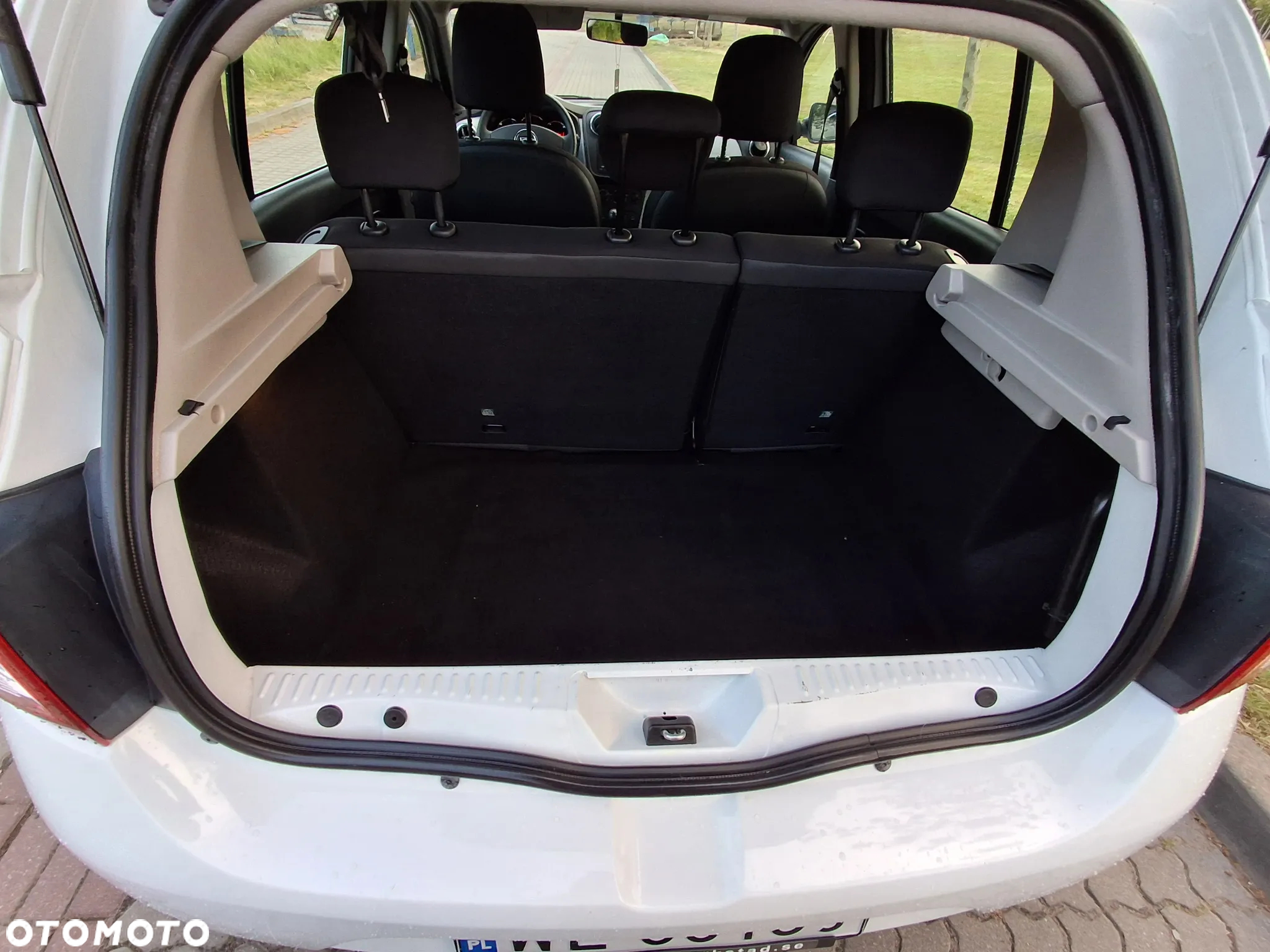 Dacia Sandero TCe 90 Celebration - 25