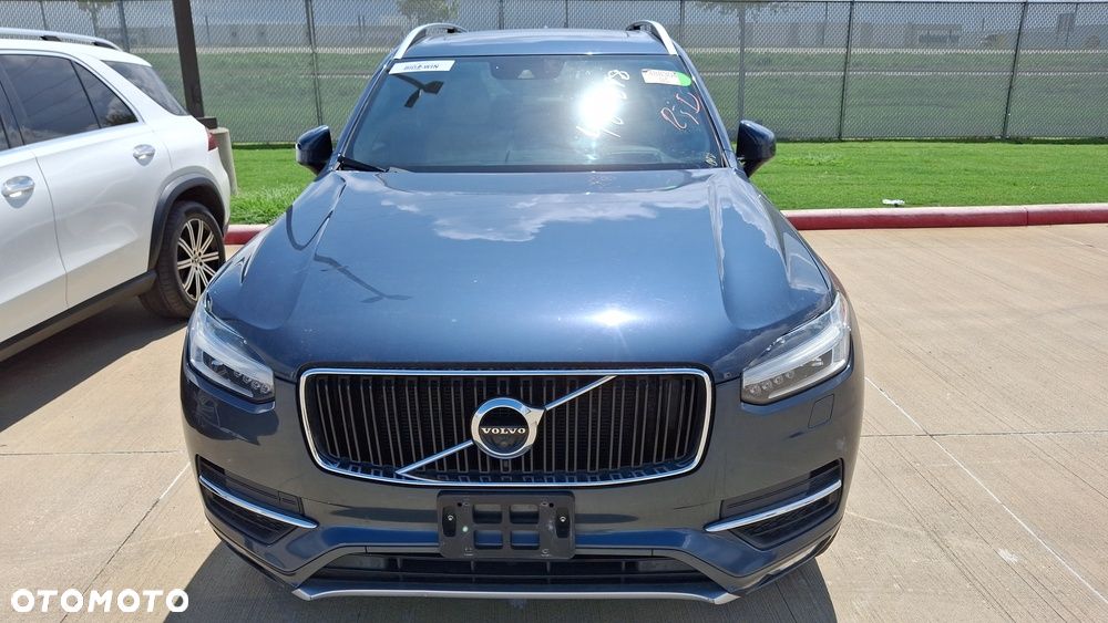 Volvo XC 90 - 5
