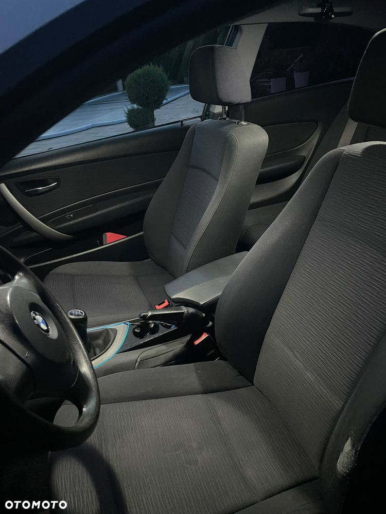 BMW Seria 1 116d - 20