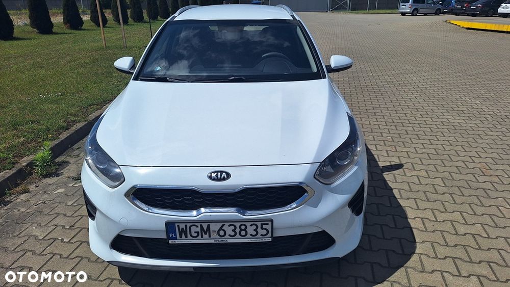 Kia Ceed 1.6 CRDi SCR M - 1