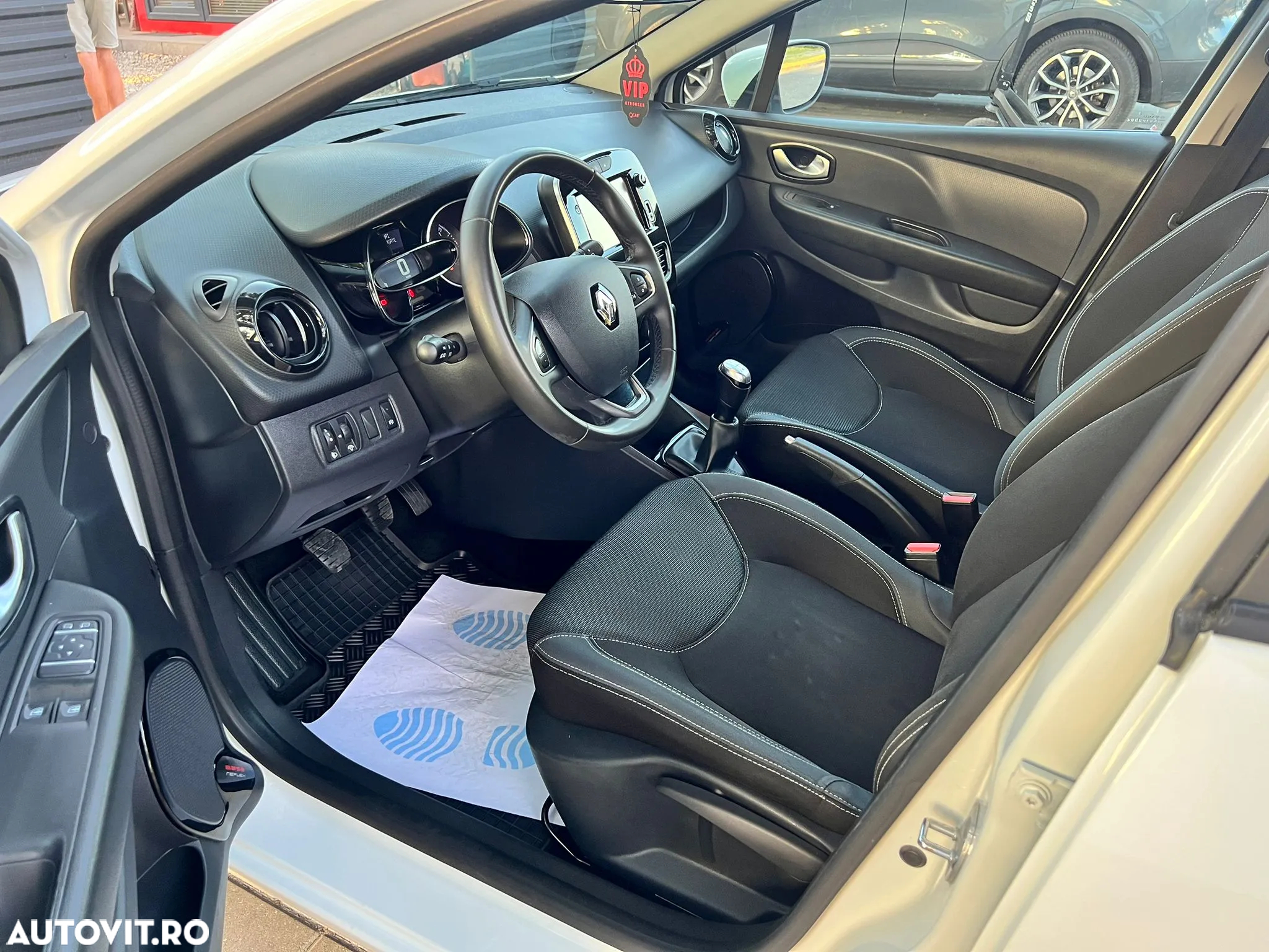 Renault Clio dCi 90 Limited - 10
