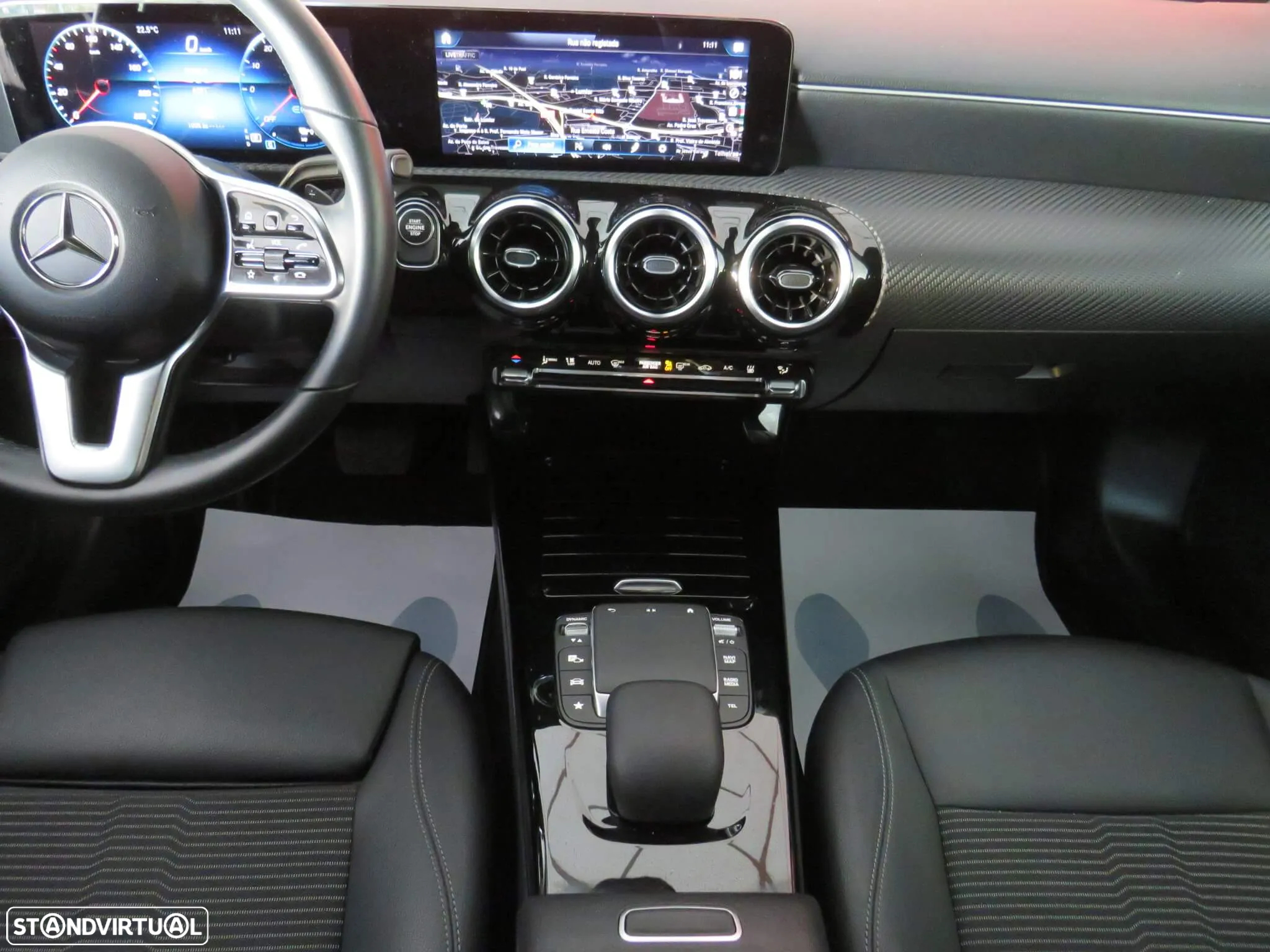 Mercedes-Benz CLA 250 e Shooting Brake Style Plus - 26