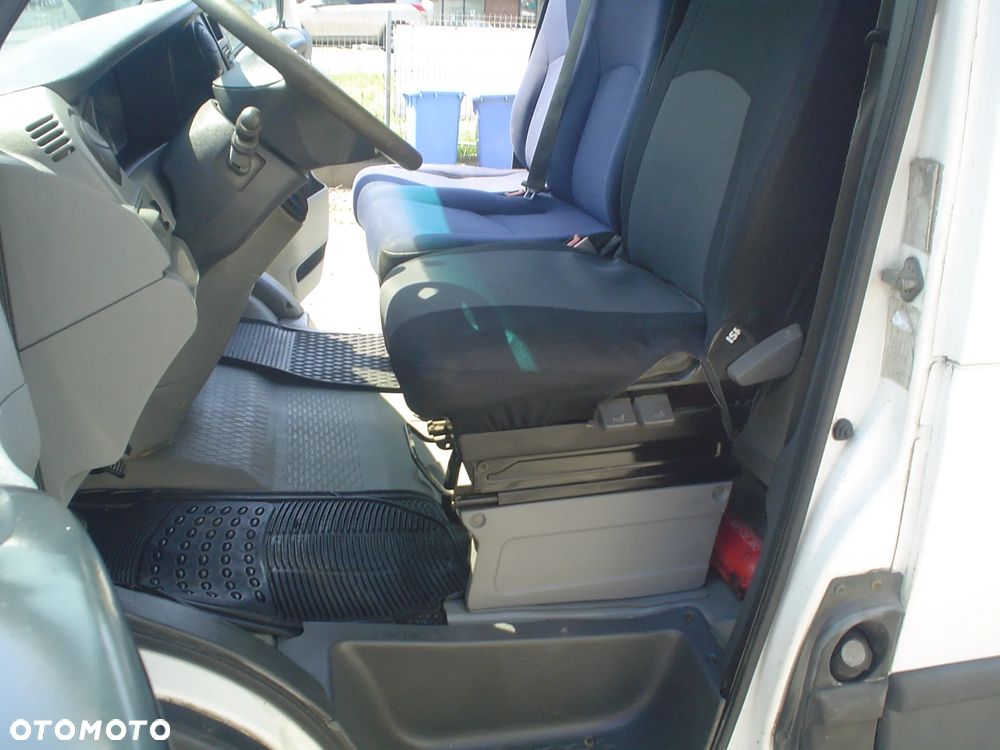 Iveco DAYLI - 10