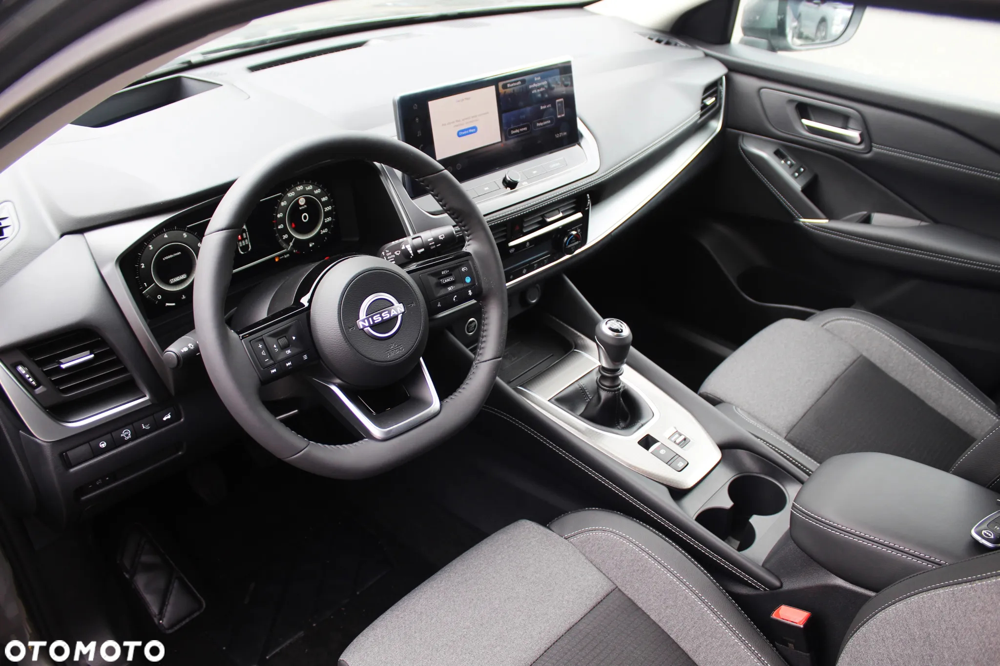 Nissan Qashqai 1.3 DIG-T mHEV N-Connecta - 18
