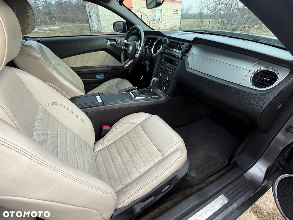 Ford Mustang 3.7 V6 Premium - 15