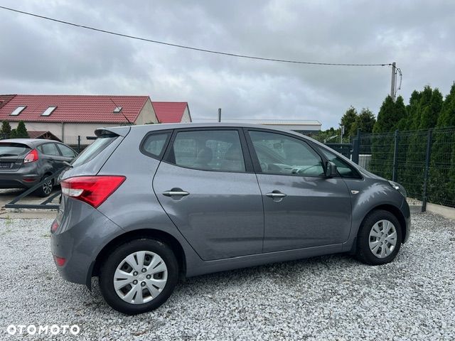Hyundai ix20 - 7