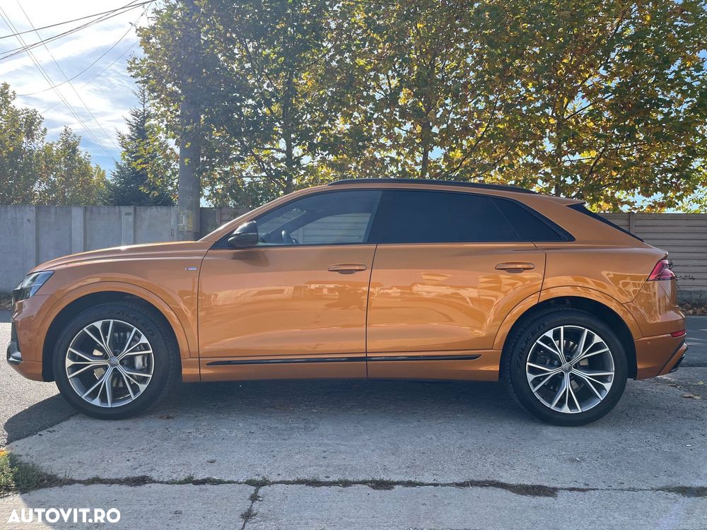 Audi Q8 - 1