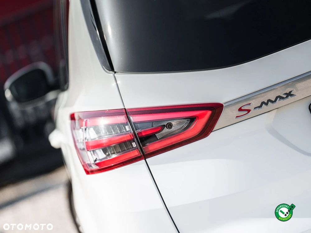 Ford S-Max 2.0 EcoBlue Titanium - 10