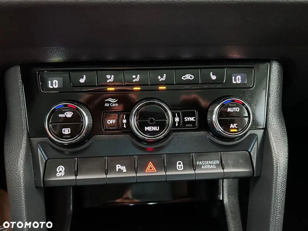 Skoda Karoq 1.0 TSI ACT Tour - 30