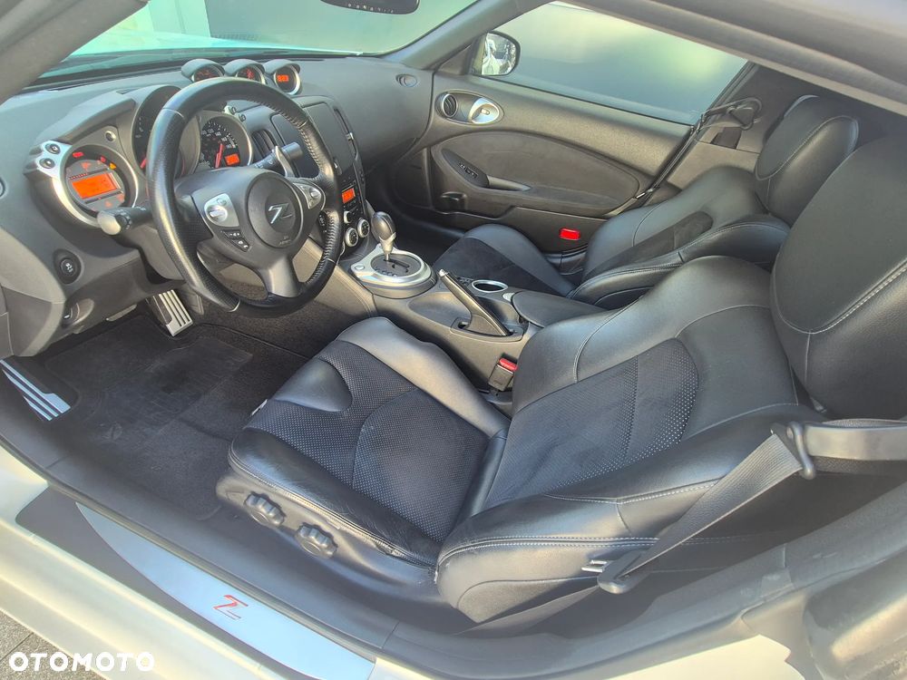 Nissan 370 Z 3.7 V6 Black Edition - 23