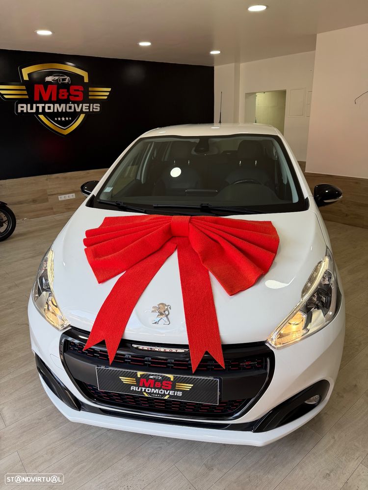 Peugeot 208 1.2 PureTech GT Line - 2