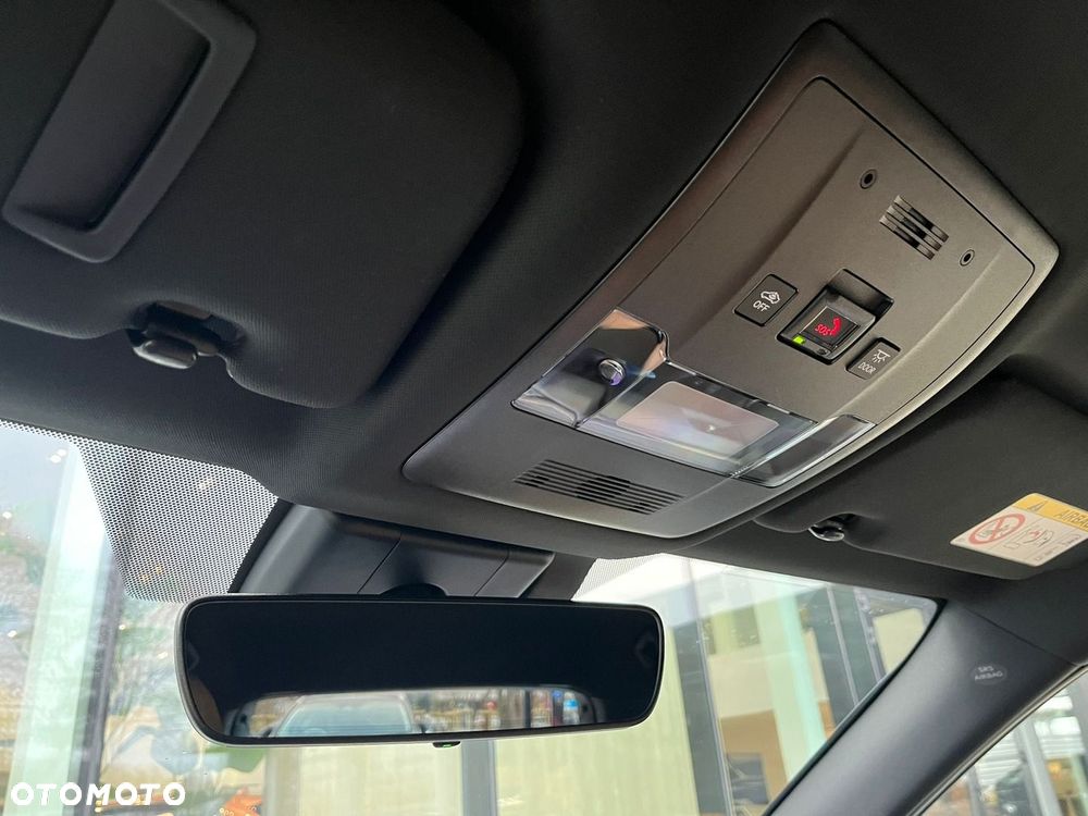 Lexus UX 250h GPF F Sport Design 2WD - 36