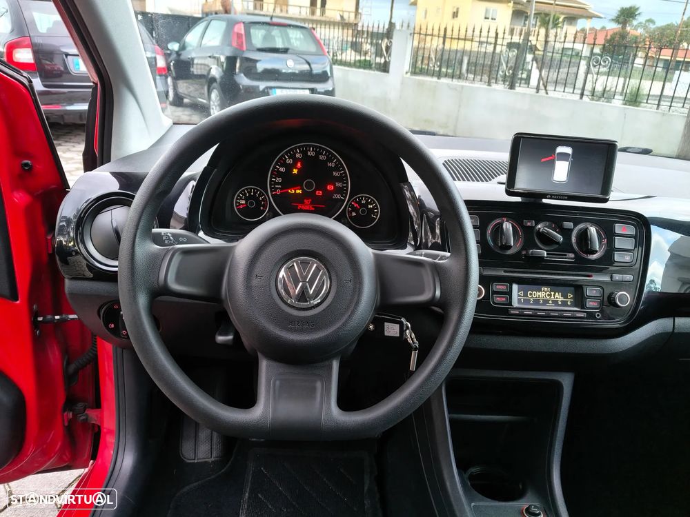 VW Up! 1.0 BlueMotion Groove - 5