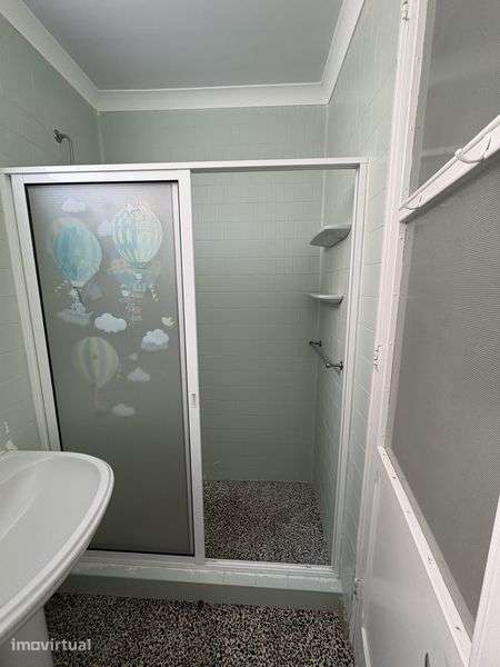 Casa para arrendar centro de Ponta Delgada T2 - Grande imagem: 3/12