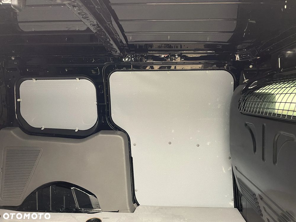 Ford Transit Connect L2H1 - 12