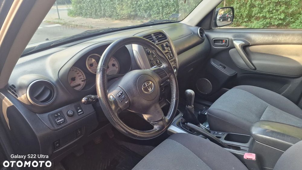 Toyota RAV4 2.0 VVT-i Sol - 3