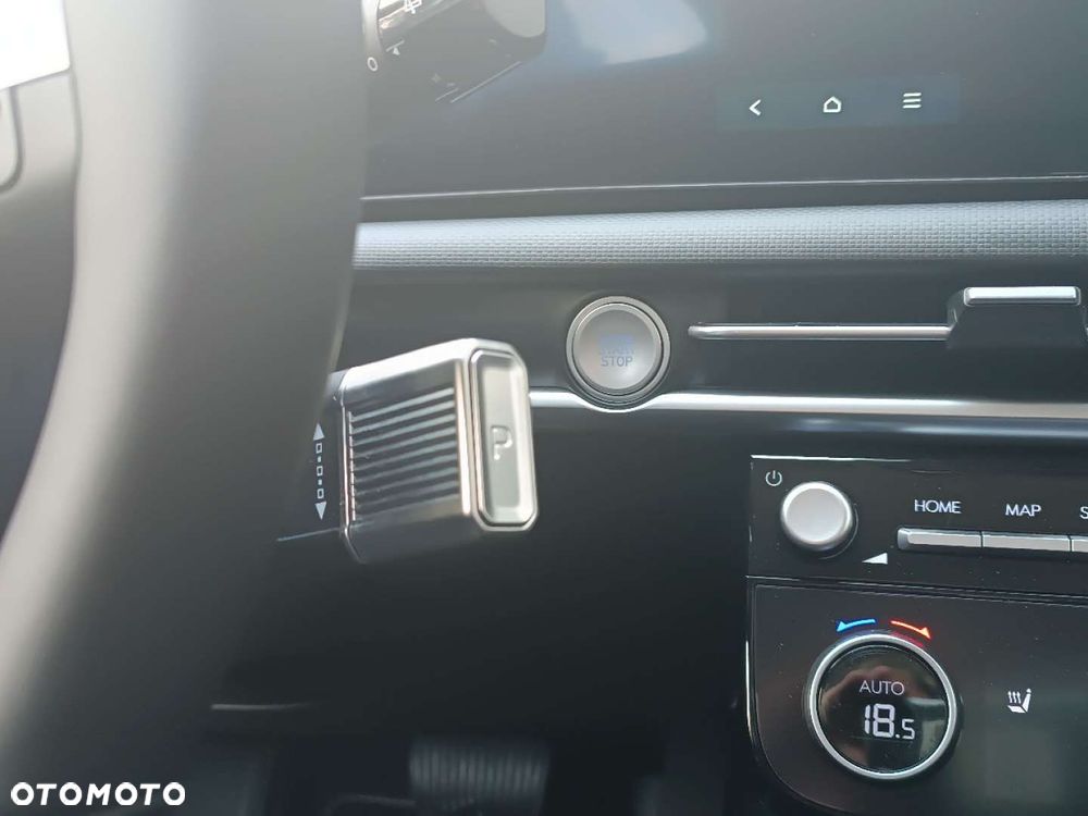 Hyundai Tucson 1.6 T-GDi HEV Smart 4WD - 29