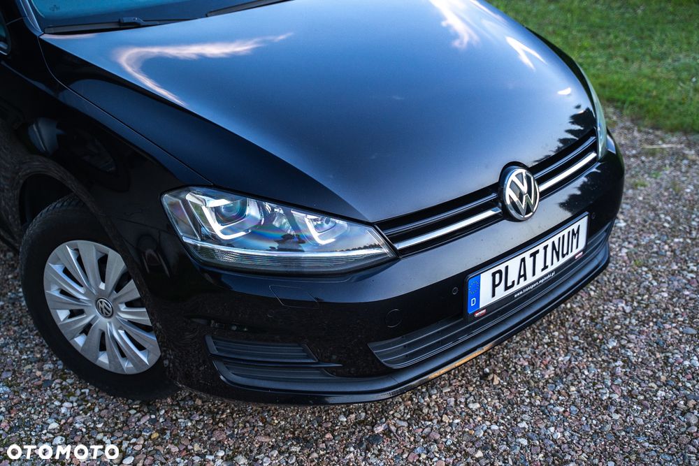 Volkswagen Golf - 10