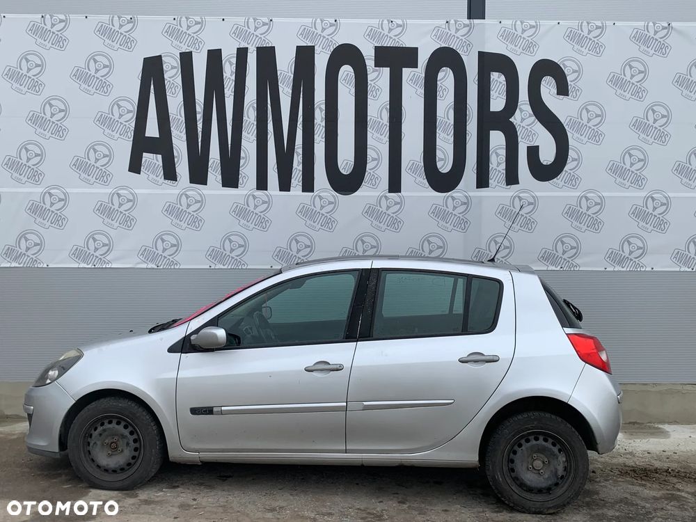 RENAULT CLIO 2005 *SAMOCHÓD NA CZĘŚCI* 2633 MASKA, LAMPA, DRZWI, LUSTERKO, ZDERZAK, GRILL, BŁOTNIK, KLAPA, BELKA, DESKA, FOTELE, KANAPA, ĆWIARTKA, KIEROWNICA, TARCZE, ZACISKI, ZAWIESZENIE, KOMPLETNY PRZÓD, KOMPLETNY TYŁ, LICZNIK, ZEGARY, PRAWE LEWE PRZÓD TYŁ - 3