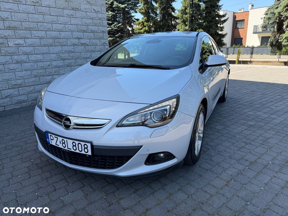 Opel Astra 1.4 Turbo - 1