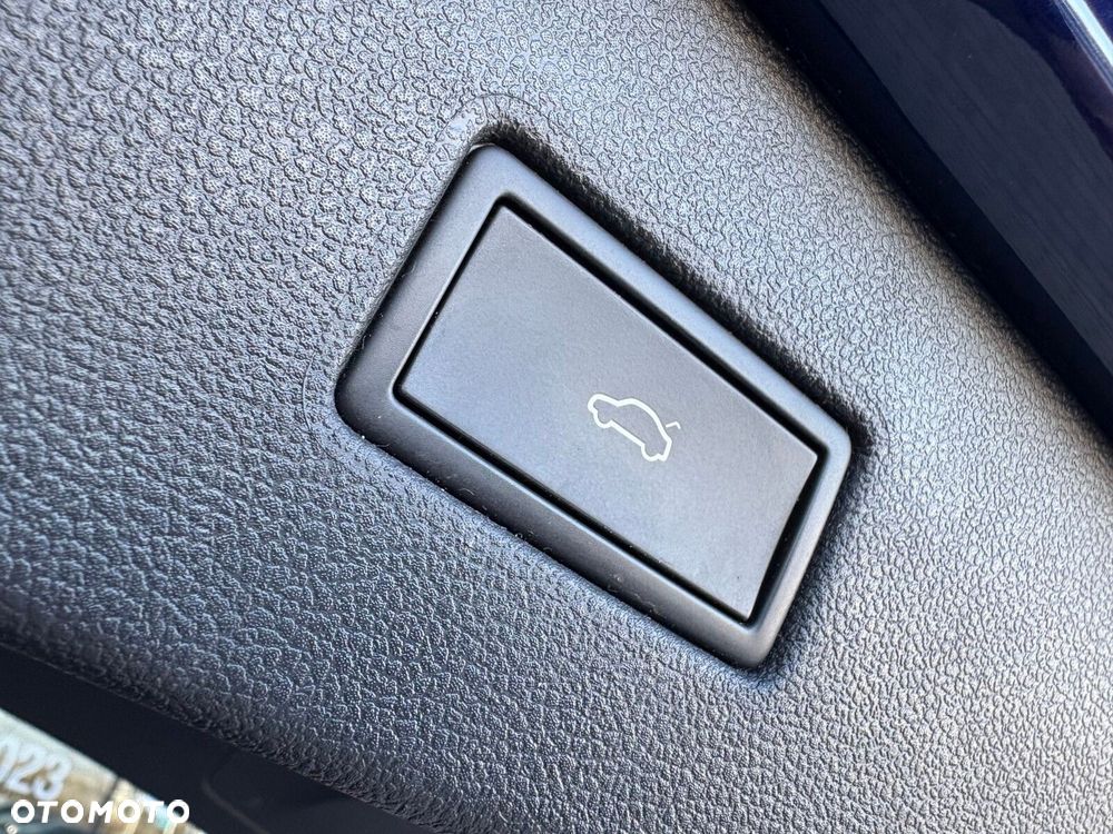 Volkswagen Tiguan Allspace - 21