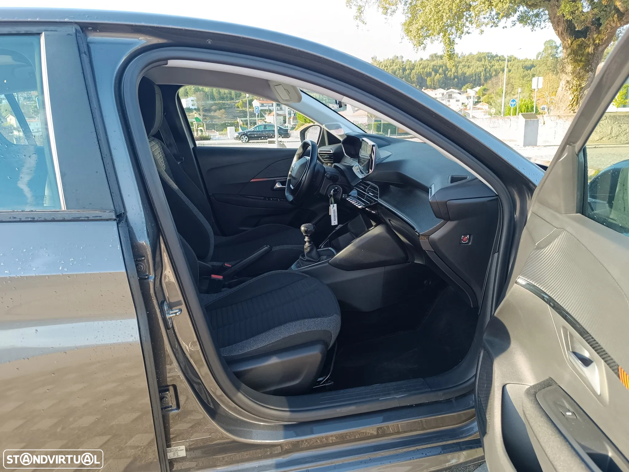 Peugeot 208 1.5 BlueHDi Allure Pack - 19