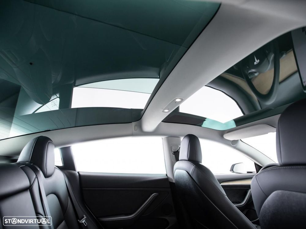 Tesla Model 3 Standard Range Plus RWD - 14