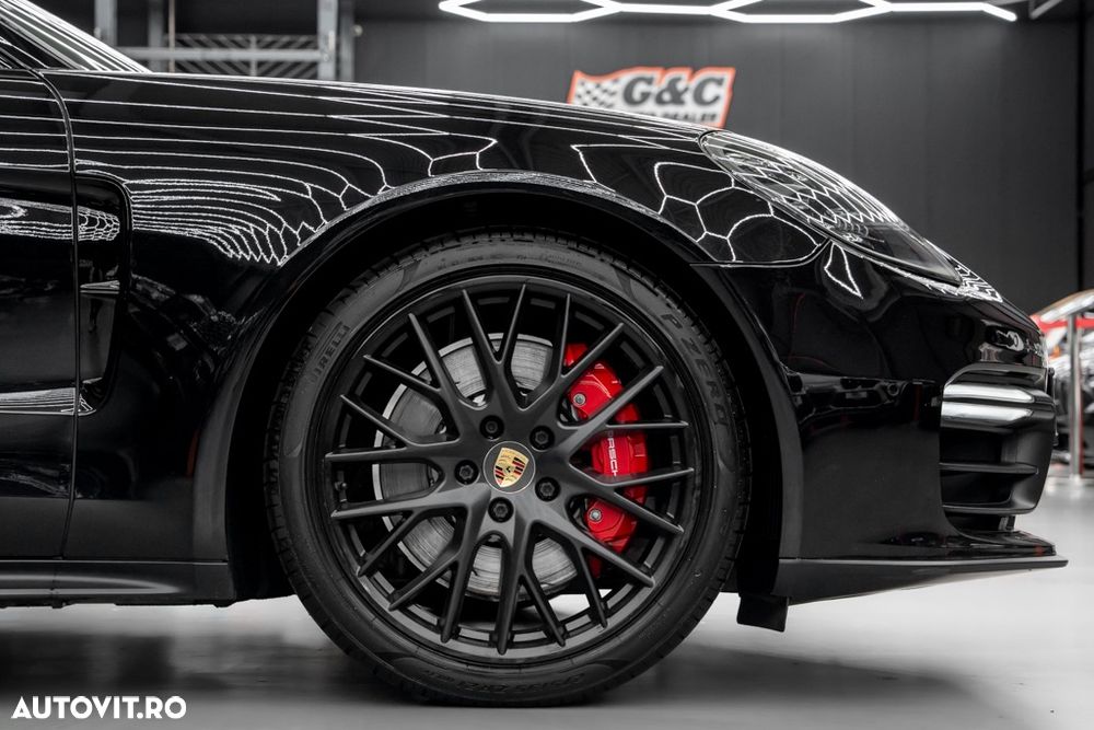 Porsche Panamera GTS - 7