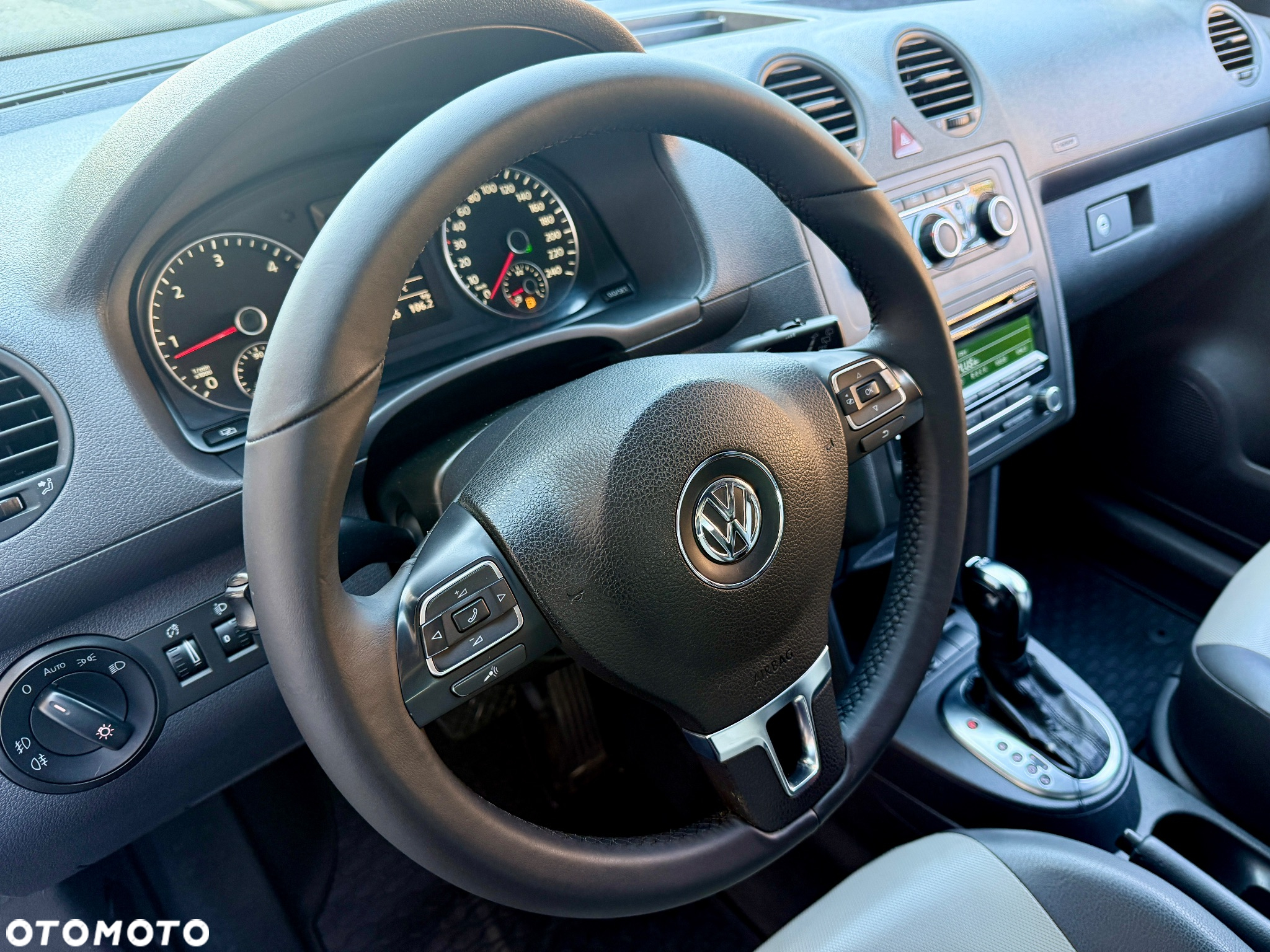 Volkswagen Caddy - 17