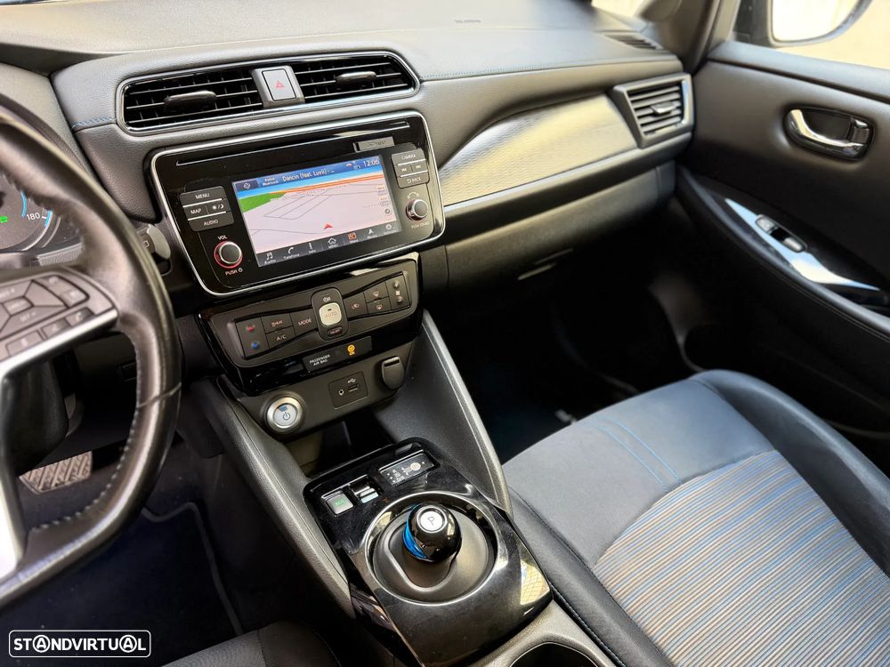 Nissan Leaf Acenta - 22