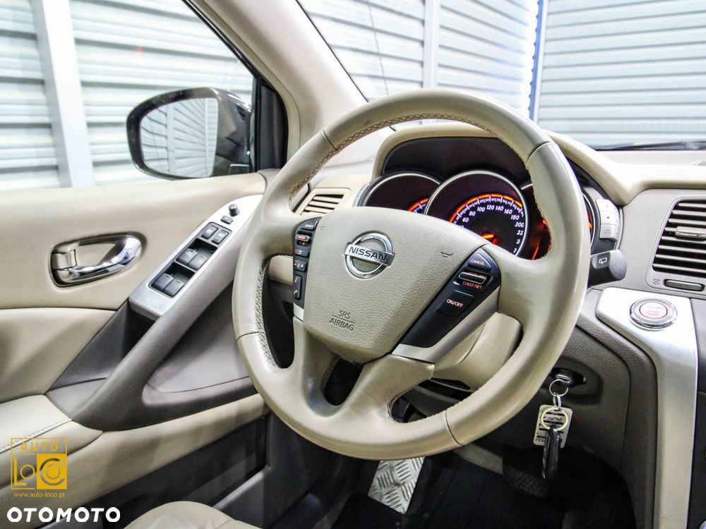 Nissan Murano 2.5 D Premium - 22