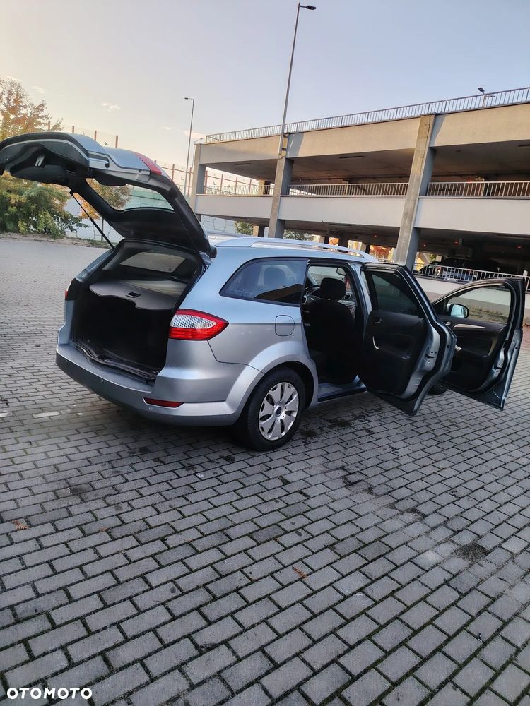 Ford Mondeo - 15