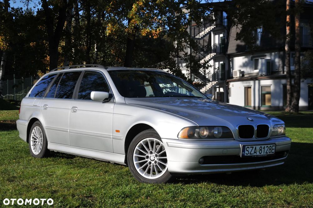 BMW Seria 5 520i - 1