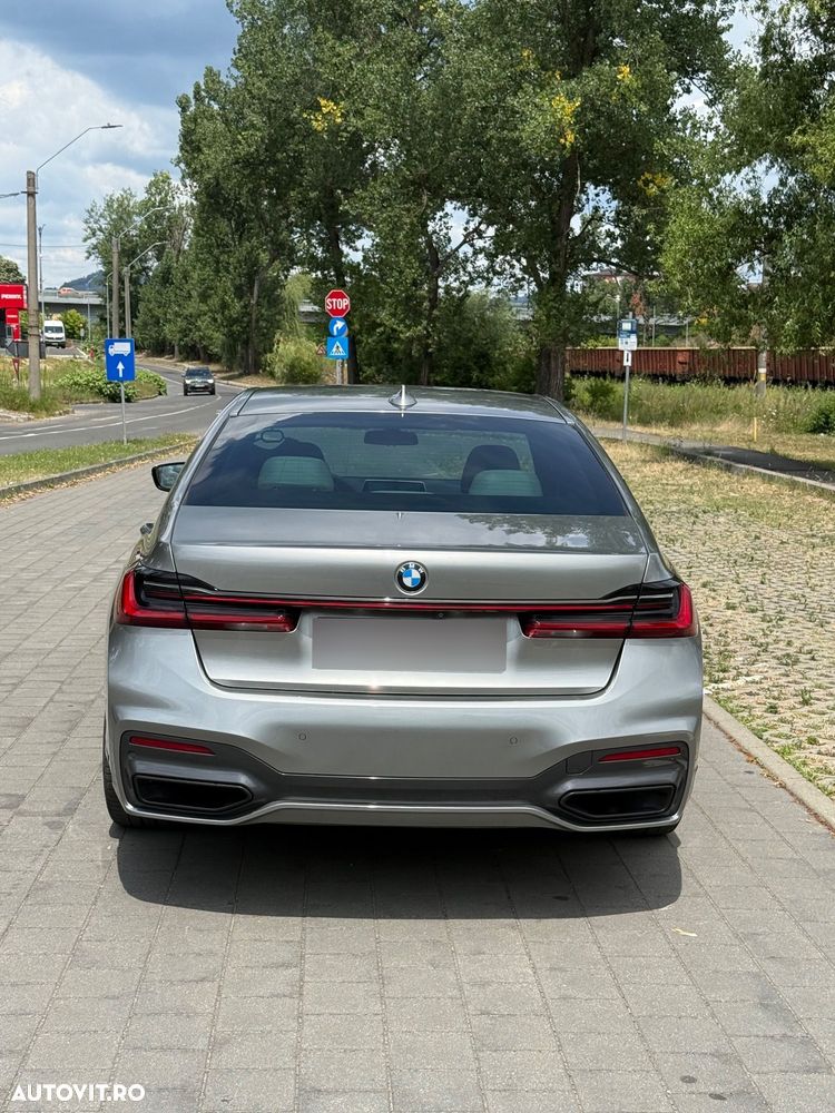 BMW Seria 7 730d xDrive - 11