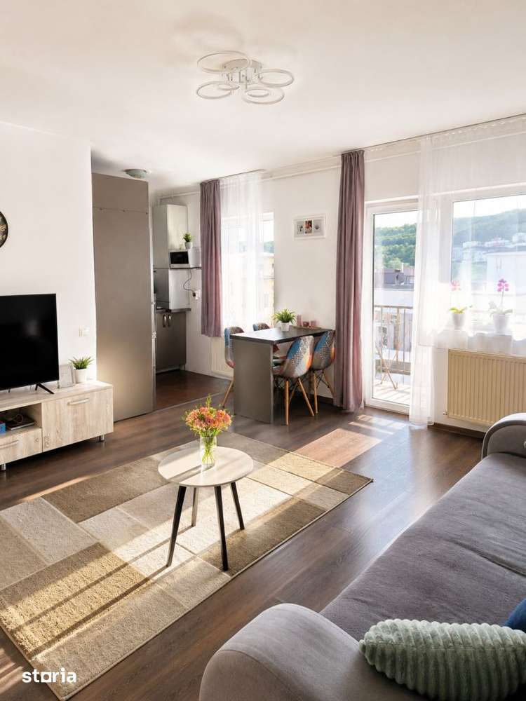 Apartament cu 2 camere,zona Eroilor,2balcoane,etaj intermediar — fotografia 1