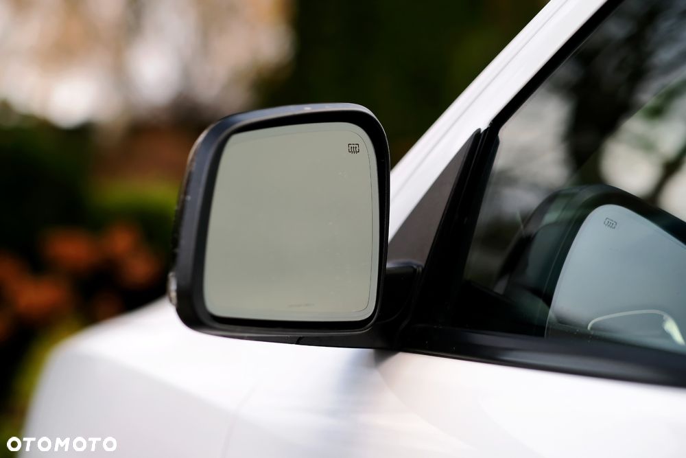 Dodge Durango 5,7 R/T - 31