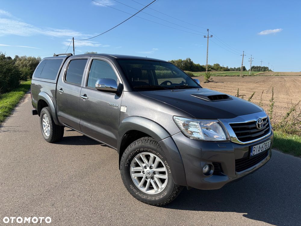 Toyota Hilux - 5