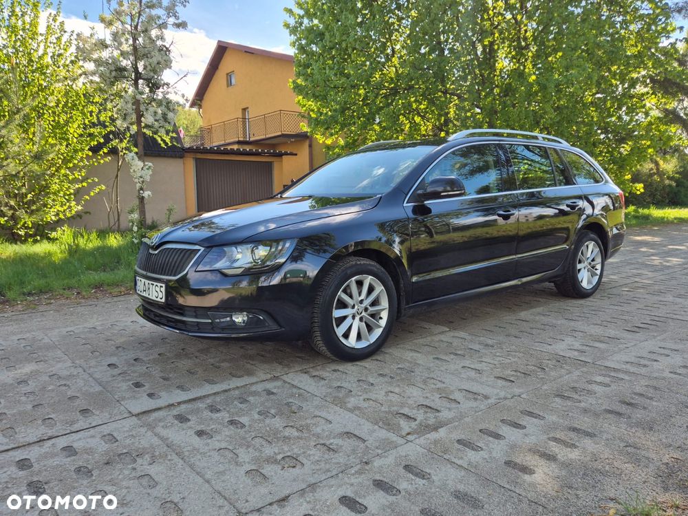 Skoda Superb 2.0 TDI Ambition DSG - 8