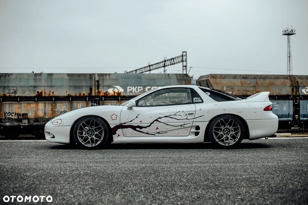 Mitsubishi 3000GT - 6