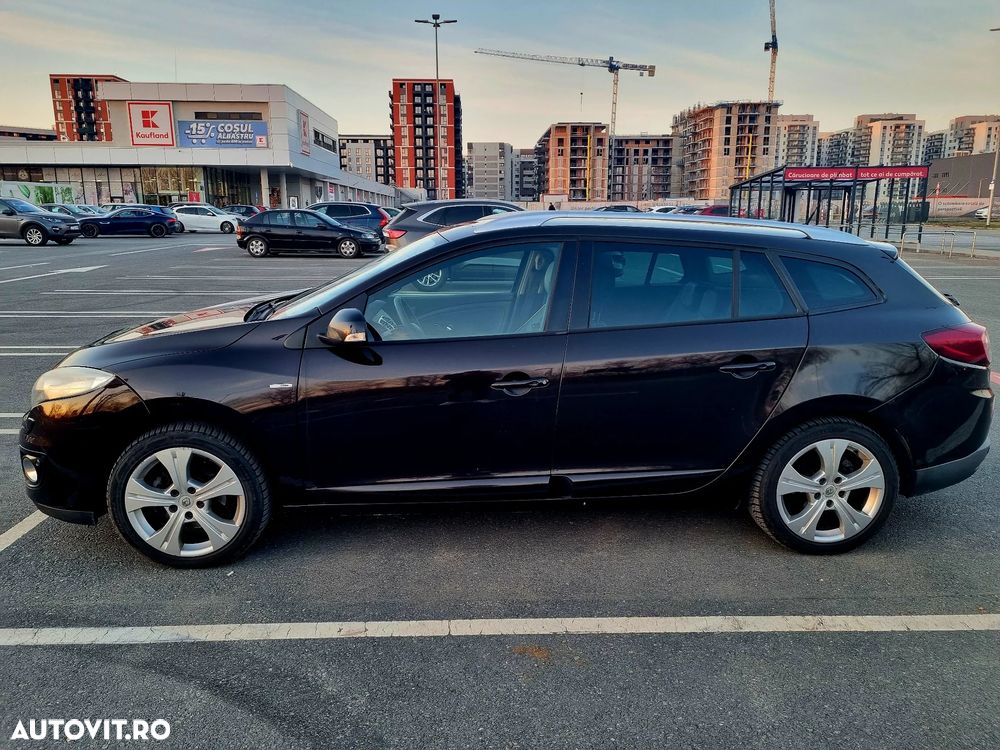 Renault Megane ENERGY dCi 110 Start & Stop Bose Edition - 2