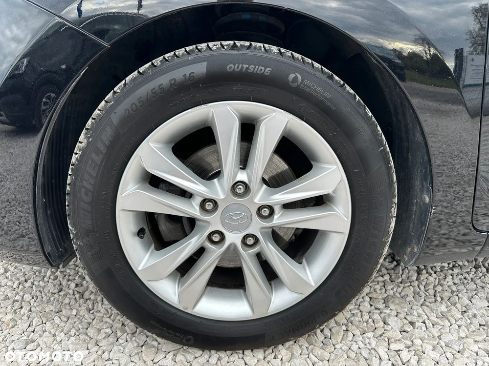 Hyundai i30 1.6 GDI Premium - 33