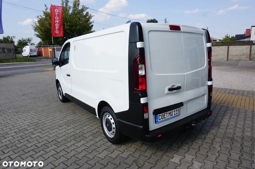 Opel Vivaro - 4