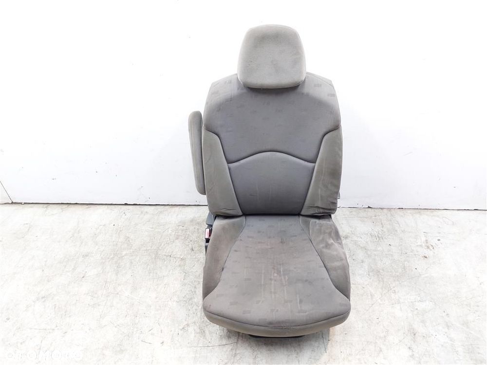 Fotel Przedni lewY KIEROWCY  Peugeot 807 2002–2014 - 2