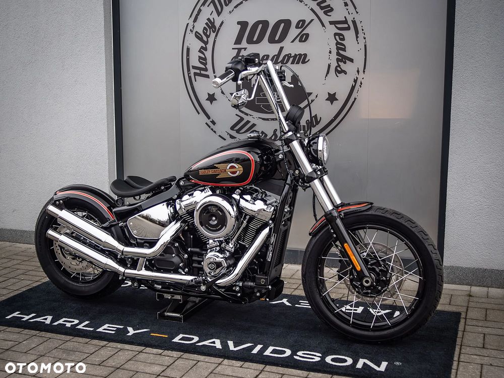 Harley-Davidson Softail Street Bob - 1