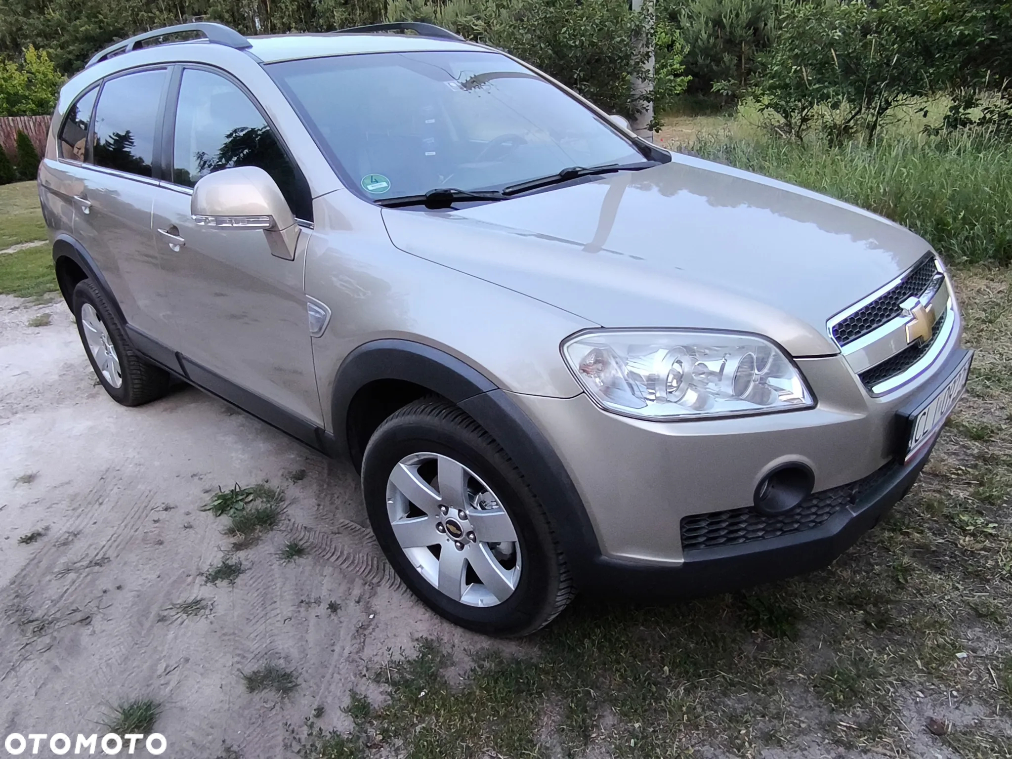 Chevrolet Captiva 2.4 4WD 7 Sitzer LT - 2
