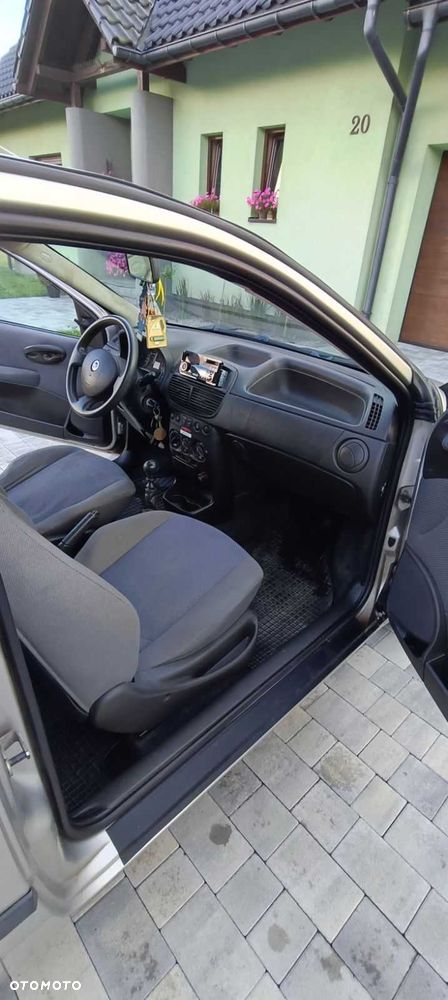 Fiat Punto - 5