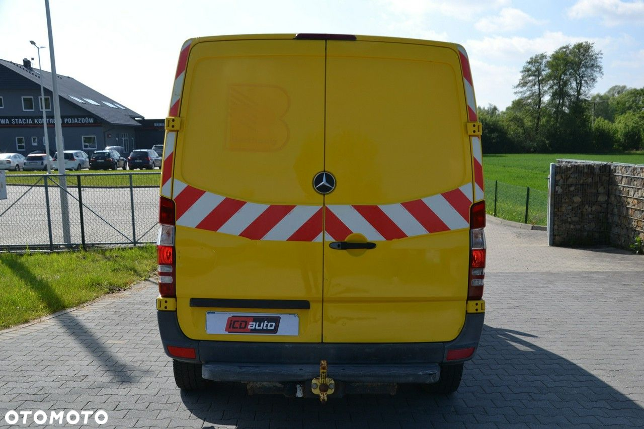 Mercedes-Benz Sprinter - 6