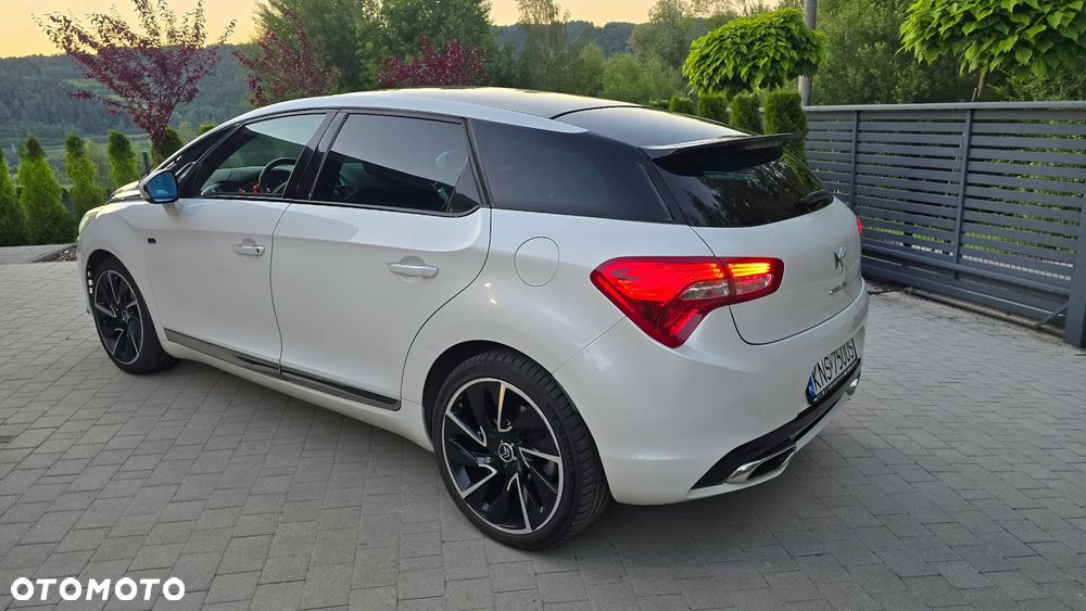 Citroën DS5 2.0 HDi Hybrid4 SoChic MCP - 17