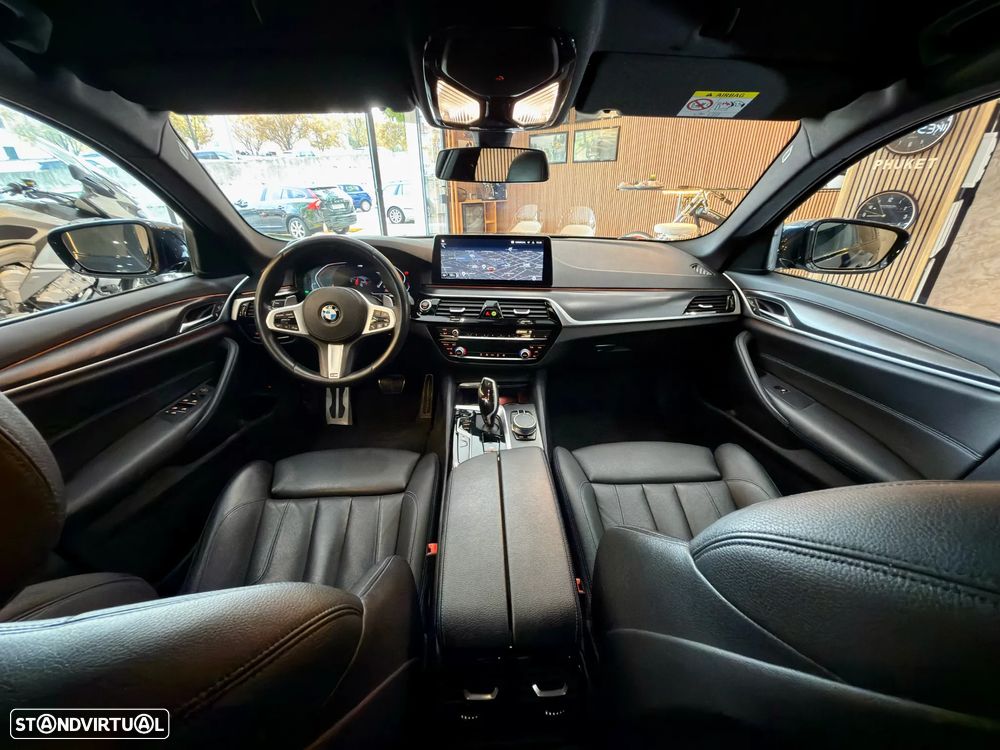 BMW 520 d Pack Desportivo M Auto - 4